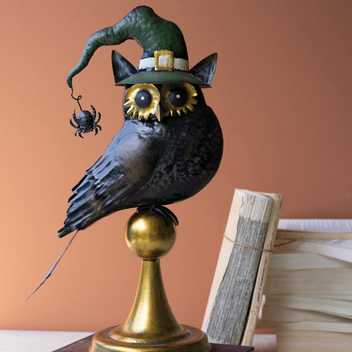 Spooktacular Halloween Owl Decor: Tips and Ideas for Your Festive Home