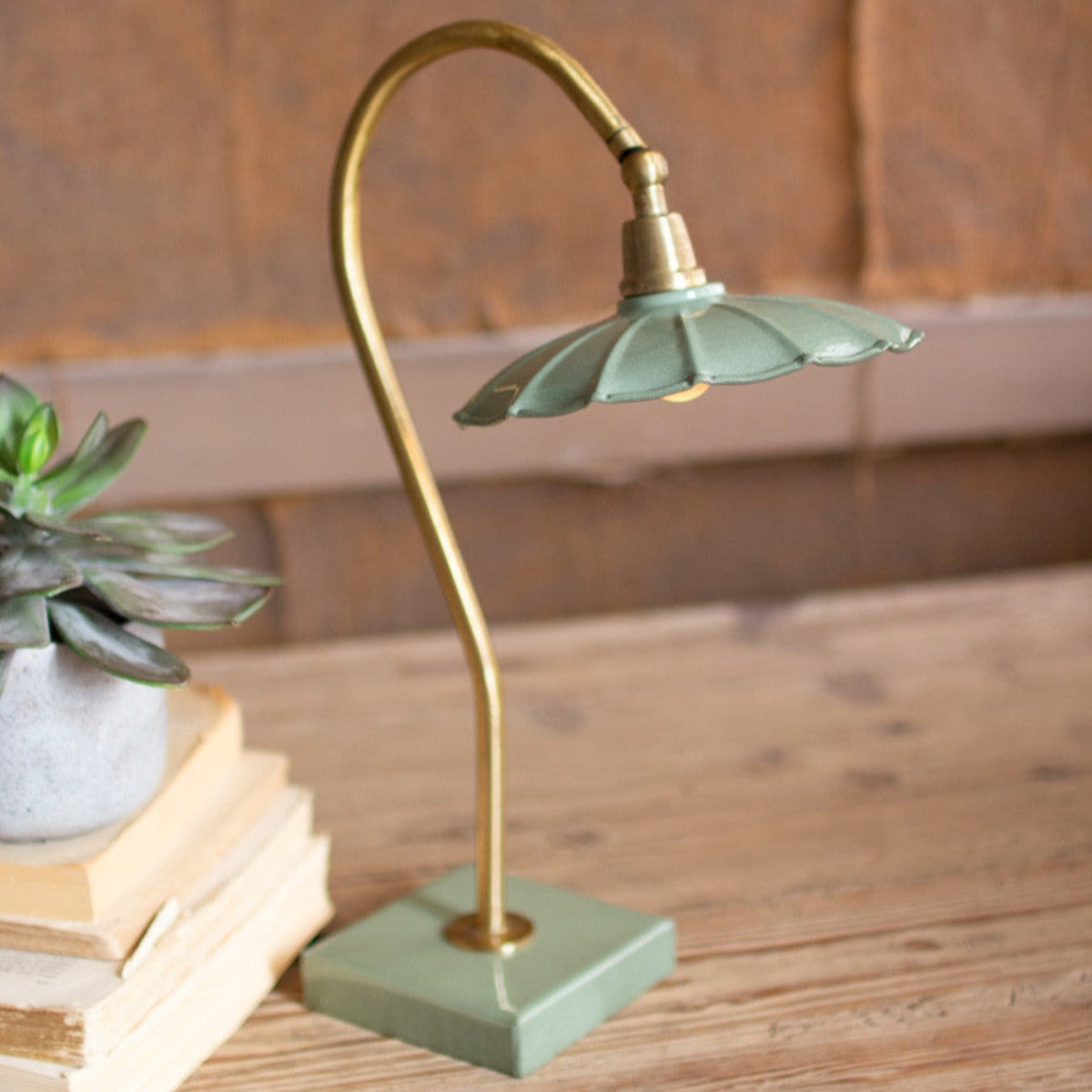 Antique Gooseneck Brass Lamp - Embrace Vintage Charm and Illuminate with  Rustic Elegance - Iron Accents