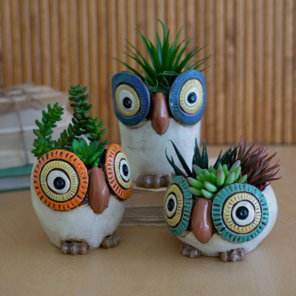 Large Owl Planter / Utensil outlets Holder