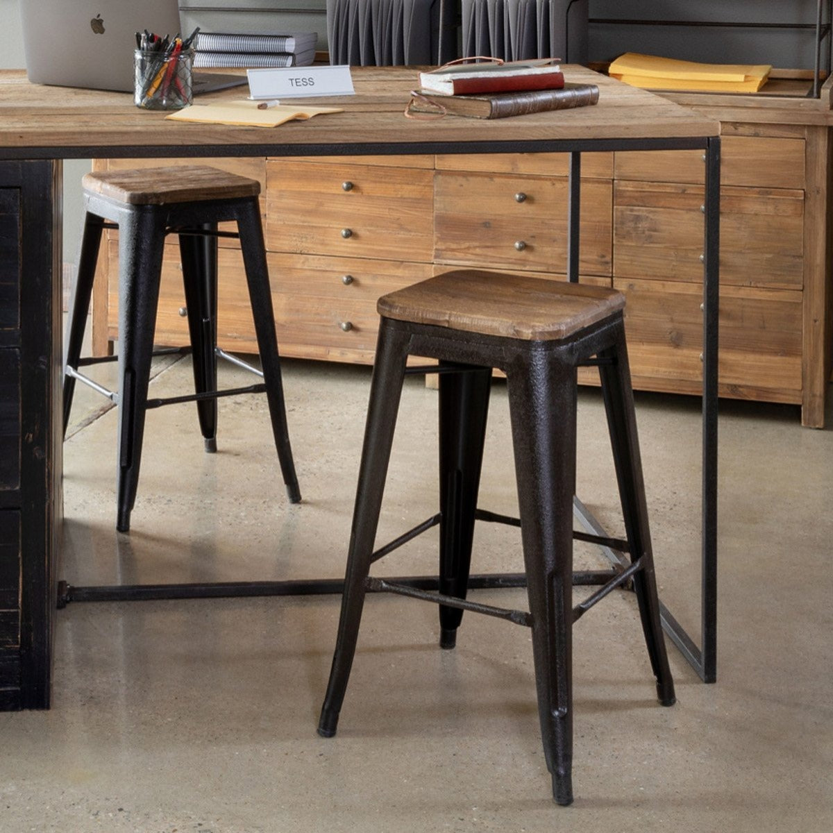 Bar discount stool desk