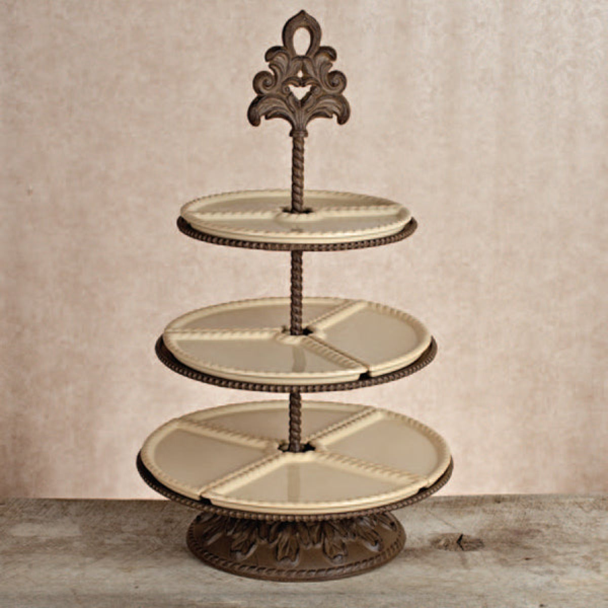 Acanthus 3-Tiered Server